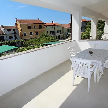Palaziol Apartment