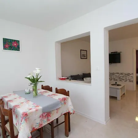 Appartamento Palaziol Rovigno