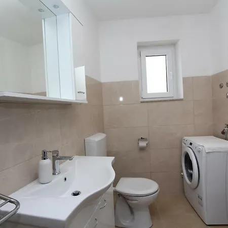 Palaziol Appartamento Rovigno